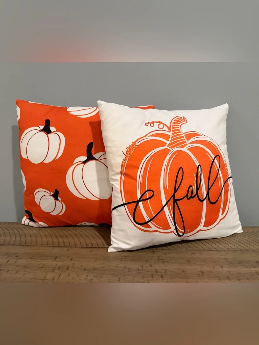 2 pillow cases
